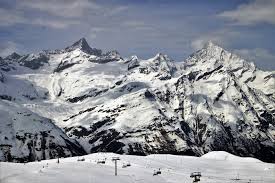 Hemmi beginnt mit h und hört auf mit i. Helvetia Verlangert Sponsoring Vertrag Mit Swiss Ski Versicherungswirtschaft Heute