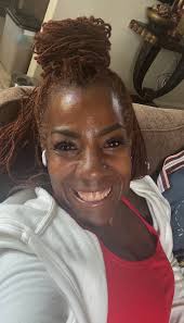 Hey y'all!! Has anyone had dental implants recently? My dentist just  retired, and her replacement seems good, but who knows. He just quoted me  $8,950 for two implants (that I didn't even