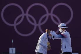 An san (born 27 february 2001) is a south korean archer competing in women's recurve events. South Korea Wins Gold In Archery S Mixed Team Olympic Debut Honolulu Star Advertiser