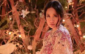 ★ download mp3 lagu baru bcl gratis, ada 20 daftar lagu sia yang bisa anda download. Bawakan Lagu Baru Bcl Tampil Syahdu Bernuansa Pink Okezone Lifestyle