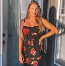 Kaitlyn Vincie nude boobs - arousing pictures