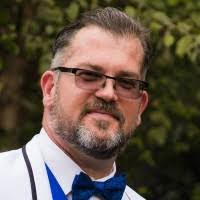 Alex Ellsworth's Instagram, Twitter & Facebook