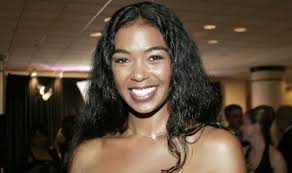 Heartbreaking news: Ananda Lewis, the unforgettable MTV VJ and TRL host —  has passed away at 52. 💔 She once shared that she chose not to undergo a  double mastectomy after a