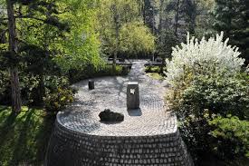 Maj Hanami Ou Admirer La Floraison Des Sakura En France Jardin Japonais Jardins Fleur De Cerisier