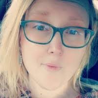 Paula Compton's Instagram, Twitter & Facebook