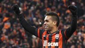Liverpool's hopes of landing alex teixeira were receding last night after shakhtar donetsk refused to lower their valuation of the brazilian striker. Alex Teixeira I Wanted Liverpool Move But Chinese Offer Was Too Good To Turn Down Eurosport