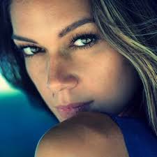 Carrie Amstutz (@CarrieLynnA)