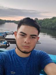 SE AHOGAN DOS JÓVENES EN EL BAJO LEMPA Las autoridades informaron que dos  jóvenes que se bañaban en el río Lempa se ahogaron ayer al ser arrastrados  por la corriente. Uno de