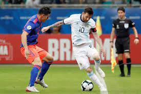 انتهت مباراة الارجنتين وكولومبيا بغوز منتخب كولومبيا على منتخب الارجنتين فى مباراة قوية سقط ميسي وزملائى ، ووصل المنتخب كولومبيا الى اول النقاط فى دور المجموعات بعد. Ù…Ù„Ø®Øµ ÙˆØ§Ù‡Ø¯Ø§Ù Ù…Ø¨Ø§Ø±Ø§Ø© Ø§Ù„Ø§Ø±Ø¬Ù†ØªÙŠÙ† ÙˆÙƒÙˆÙ„ÙˆÙ…Ø¨ÙŠØ§ 0 2 ÙÙŠ ÙƒÙˆÙ…Ø¨Ø§ Ø§Ù…Ø±ÙŠÙƒØ§