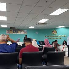 Shah alam merupakan ibu negeri shah alam dan juga lokasi idaman bagi mereka yang berkeluarga untuk membeli rumah pertama mereka. Jabatan Insolvensi Malaysia Negeri Selangor Government Building In Seksyen 15