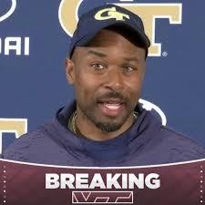 Former #GardnerWebb Star DE Antonio O'Berry (@sackchasertone3) will be in  Lexington tomorrow, according to multiple sources #BBN O'Berry was in  Columbus today