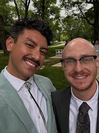 So excited to teach my first hot yoga class tomorrow morning in 𝗼𝘃𝗲𝗿 𝗮  𝗺𝗼𝗻𝘁𝗵 @yogavibrationsnm & for 𝗬𝗼𝗴𝗮 𝗜𝗻 𝗧𝗵𝗲 𝗣𝗮𝗿𝗾𝘂𝗲 this  weekend!! #yogajourney #outdooryoga #vinyasayoga #albuquerque #breathe