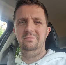 Hi, does anyone know if the mop fair rides takes card payments and cash or  is it just cash?