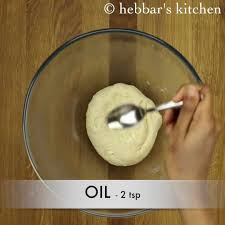 Garlic Bread Recipe Cheesy Garlic Bread Recipe Garlic Cheese Bread Recipe In 2020 Garlic Bread Recipe Garlic Bread Cheesy Garlic Bread