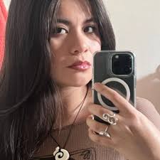 Randa Rose✨ (@R_izzie)