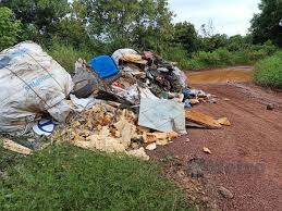 Sampah sarap (municipal solid waste) dianggap sebagai bahan yang tidak berguna dan tidak mendatangkan sebarang faedah, malah boleh mendatangkan mudarat jika disimpan. Suka Hati Buang Sampah Merata