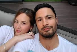 Andrea torres on working with john lloyd cruz: Ellen Adarna Defends Boyfriend Derek Ramsay From Basher Philstar Com