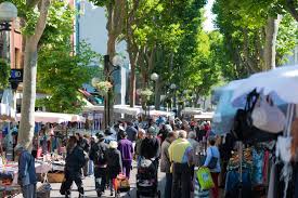 Le policier a « enfoncé » la matraque « volontairement », affirme théo. Commercants Ambulants Sur La Voie Publique Hors Marches Forains Aulnay Sous Bois Fr