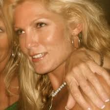 bridget bailey (@whatwaitwhere)