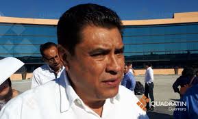 Se encierra alcalde de Chilpancingo y elimina su oficina de Comunicación