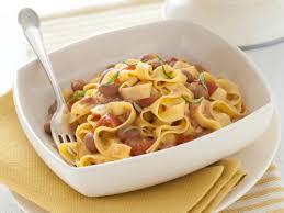 Pasta con fagioli in scatola. Pasta Con Sugo Saporito Di Fagioli E Pancetta