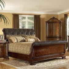 21 Marvelous Bedroom Designs With Sleigh Beds Sleigh Bedroom Set Leather Bedroom Set Bedroom Set
