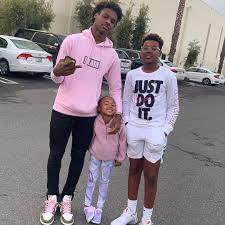 Jul 25, 2021 · on sunday the sports star was pictured out with his wife savannah james, with whom he shares three children, bronny, bryce, and zhuri. Mrs Savannahrj On Instagram My Gang Gang Bronnyjames Brycemaximus Zhurinova Jamesgang Lebron James And Wife Lebron James Family Lebron James Jr