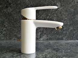 Gold bad wasserhahn forartificial stein marmor handwaschbecken. Grohe Eurostyle Cosmopolitan Weiss Gold 24 Karat Waschtischarmatur Wasserhahn Eur 317 00 Picclick Fr