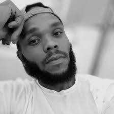 Quan Mitchell's Instagram, Twitter & Facebook