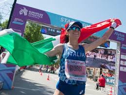 Essa costituisce la più lunga distanza di marcia, nonché dell'intero programma olimpico dell'atletica leggera. Eleonora Giorgi L Esordio Nella 50 Km Di Marcia E Da Record