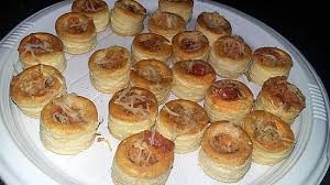 Bouchees A La Reine Aperitives A La Crevette Et Au Chorizo Recette Recette Aperitif Bouchees A La Reine Recette De Chantilly