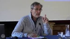 C'est le personnage de borelli dans navarro qui me fait connaître. Jean Claude Caron Paris Des Emeutes Paris Des Revoltes Youtube