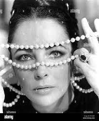 Elizabeth sawyer hi-res stock photography and images