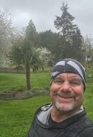 My first time here im 33 years old how am i foing for my age 06:58 Outdoor  run Route Pace Charts Details 18 June 2025, 2025,06:15 06:15 5.03 km  Duration 00:28:02 Total