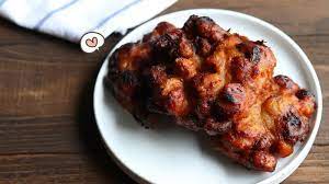 100 gram tepung beras 1 butir telur 1/2 sdt garam 3 sdm gula pasir 1 sdm air kapur sirih 20. 8 Resep Pisang Goreng Madu Untuk Teman Minum Teh Enak Banget Orami