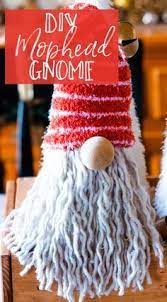 It S So Easy To Make A Super Cute Gnome With Just A Few Basic And Cheap Supplies This Diy Snowman Decorations Christmas Wreaths Diy Easy Christmas Wreaths Diy