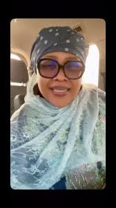 muhad_luxury YAN AJI ina kuke😁? Ga MUHAD yazo muku da takalma masu launin  AFRICA😌 Ku garzaya ku duba shafin @muhad_luxury sun kware wajen sarrafa  takalman maza dana mata masu inganci da kuma