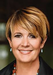 Lisa Branson's Instagram, Twitter & Facebook