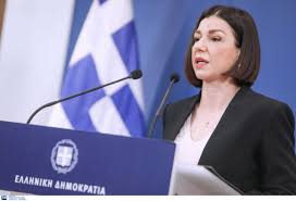 Η κυβέρνηση είναι αποφασισμένη να συνεχίσει με εντατικούς ρυθμούς τις μεταρρυθμίσεις. H Enhmerwsh Apo Thn Kybernhtikh Ekproswpo Aristotelia Pelwnh Shmera 20 05