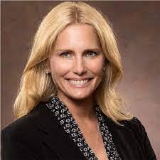 Shelley Distefano's Instagram, Twitter & Facebook