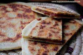 Galette Kabyle Recette De Kesra Farcie Les Joyaux De Sherazade