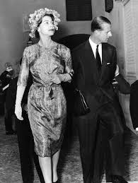 Kurz vor weihnachten muss der mann von queen elizabeth ii., prinz philip, ins krankenhaus. God Save The Queen Her Majesty And Her Husband Prince Philip Visit Queen Elizabeth Her Majesty The Queen Elizabeth