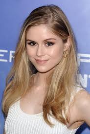 Erin Moriarty (Fotos 2016-2020) : r/VindictaRateCelebs