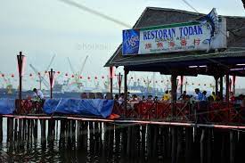 Located at the border between johor and singapore, restoran todak is the exact definition of fresh seafood. Johor Seafood At Restoran Todak In Telok Jawa Masai Jb Johor Kaki Travels For Food