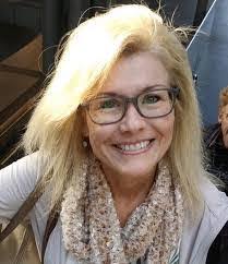 Kim Maiorano's Instagram, Twitter & Facebook