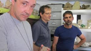 Ses recherches intéressent un universitaire