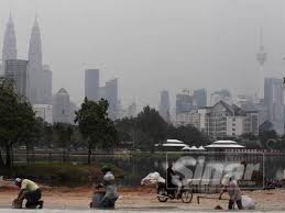 Beberapa acara antarabangsa turut terjejas, misalnya piala dunia renang fina 2015 di singapura dan marathon kuala lumpur. Jangan Terlalu Bimbang Jerebu Mungkin Hanya Lima Hari