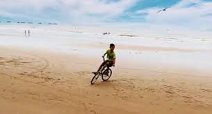 Pantai caruban memiliki pemandangan alam yang tak kalah dengan pantai karang jahe. Pantai Caruban Htm Rute Foto Ulasan Pengunjung