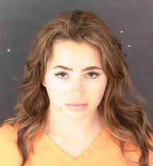 Hooters waitress flirts shamelessly with cop who pulled her over for DUI  with 'BAC 4 times the legal limit'