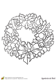 Pin pin coloriage couronne princesse a imprimer gratuit on pinterest. Coloriage Des Symboles De Noel Une Couronne Facile A Colorier